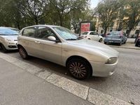 usata Alfa Romeo 147 5p 1.9 jtd Exclusive 115cv