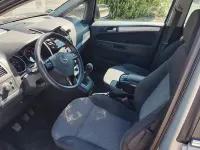 Usata Opel Zafira 120 CV (88 kW) 2010 Beige Monovolume
