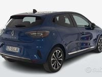 Usata Renault Clio V Techno 91 CV (66 kW) 2025 Blu Berlina