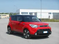 Usata Kia Soul 136 CV (100 kW) 2016 Rosso SUV