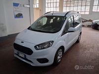 Usata Ford Tourneo 75 CV (55 kW) 2020 Bianco Monovolume