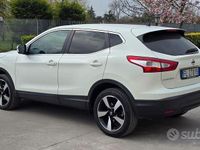 Usata Nissan Qashqai 110 CV (80 kW) 2016 Bianco SUV