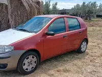 Usata Fiat Punto 60 CV (44 kW) 2004 Rosso Utilitaria