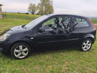 Second-hand Ford Fiesta Titanium 68 CP (50 kW) 2007 Hatchback