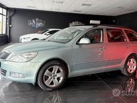 Usata Skoda Octavia Style 140 CV (102 kW) 2013 Grigio Station wagon