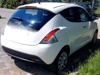 Usata Lancia Ypsilon Silver 69 CV (50 kW) 2013 Bianco Utilitaria
