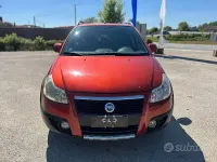 Usata Fiat Sedici Dynamic 107 CV (78 kW) 2006 Rosso SUV
