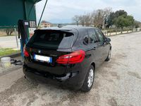 Usata BMW 218 Luxury Line 150 CV (110 kW) 2015 Nero Station wagon