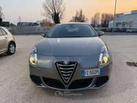 Usata Alfa Romeo Giulietta Distinctive 120 CV (88 kW) 2016 Grigio Utilitaria