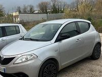 Usata Lancia Ypsilon 2018 Grigio Utilitaria