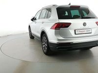 Usata VW Tiguan Life 131 CV (96 kW) 2021 Grigio SUV