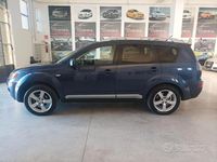 Usata Mitsubishi Outlander Instyle 140 CV (102 kW) 2009 Blu SUV