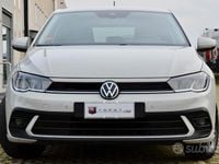 Usata VW Polo Life 95 CV (69 kW) 2023 Grigio Utilitaria