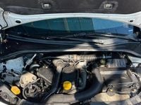 Usata Renault Clio II 75 CV (55 kW) 2011 Bianco Berlina