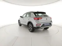 Usata VW T-Roc Style 110 CV (80 kW) 2023 Pyrit silver metallizzato nero SUV