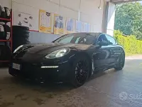 Usata Porsche Panamera Diesel 300 CV (220 kW) 2015 Nero Utilitaria