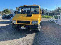 Usata Iveco Daily 116 CV (85 kW) 1993 Giallo