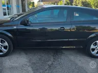 Usata Opel Astra GTC 101 CV (74 kW) 2006 Nero Berlina