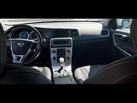 Usata Volvo V60 115 CV (84 kW) 2012 Nero Station wagon