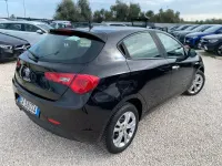 Usata Alfa Romeo Giulietta Exclusive 105 CV (77 kW) 2014 Nero Utilitaria
