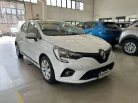 Usata Renault Clio V Business 86 CV (63 kW) 2021 Bianco Berlina