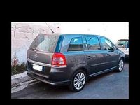 Usata Opel Zafira 150 CV (110 kW) 2010 Grigio Monovolume