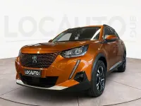 Usata Peugeot e-2008 Allure 100 kW (136 CV) 2021 Arancione SUV