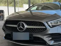 Usata Mercedes A180 Premium 136 CV (100 kW) 2019 Grigio Berlina