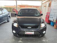 Usado Ford Focus Titanium 90 HP (66 kW) 2009 Cinzento Sedan