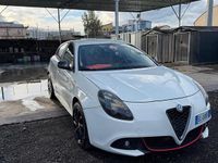 Usata Alfa Romeo Giulietta 105 CV (77 kW) 2012 Bianco Utilitaria