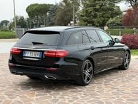 Usata Mercedes E220 AMG Line Premium Plus 194 CV (142 kW) 2019 Nero Station wagon