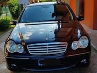 Usata Mercedes C220 Avantgarde 150 CV (110 kW) 2007 Nero Station wagon