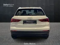 Käytetty Audi Q3 Business 150 HP (110 kW) 2024 Valkoinen Katumaasturi