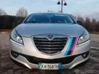 Usata Lancia Delta 120 CV (88 kW) 2011 Grigio Utilitaria