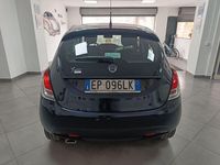 usata Lancia Ypsilon 0.9 TwinAir 85 CV 5 porte S&S DFN Gold GPL LANDI Striano