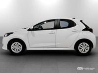 Nuova Toyota Yaris Hybrid Active 92 CV (67 kW) 2025 Bianco Berlina