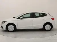 Usata Seat Ibiza Reference 90 CV (66 kW) 2022 Bianco Utilitaria