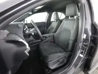Usata Lexus UX 152 CV (111 kW) 2024 Sonic grey SUV
