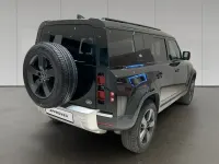 Usata Land Rover Defender SE 200 CV (147 kW) 2022 Nero SUV