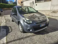 Usata Renault Clio III Dynamique 75 CV (55 kW) 2009 Grigio Berlina