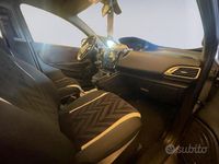 Usata Lancia Ypsilon Gold 69 CV (50 kW) 2017 Grigio Utilitaria