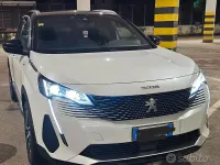 Usata Peugeot 3008 GTi 131 CV (96 kW) 2022 Bianco SUV