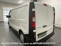Usata Renault Trafic 90 CV (66 kW) 2016 Bianco Monovolume