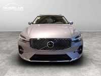 Nuova Volvo XC60 Plus 250 CV (183 kW) 2026 Aurora silver SUV