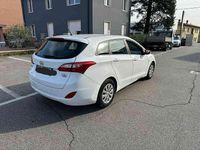 Usata Hyundai i30 Classic 110 CV (80 kW) 2016 Bianco Station wagon