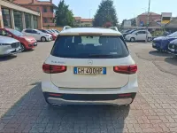 Usata Mercedes GLB200 150 CV (110 kW) 2021 Bianco ghiaccio SUV