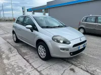 Gebraucht Fiat Punto 70 PS (51 kW) 2015 Grau Kleinwagen