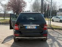 Usata Mercedes ML350 Premium 211 CV (155 kW) 2009 Nero SUV