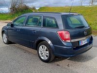 Usata Opel Astra 101 CV (74 kW) 2007 Blu Station wagon