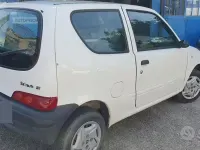Usata Fiat 600 54 CV (39 kW) 2005 Bianco Utilitaria